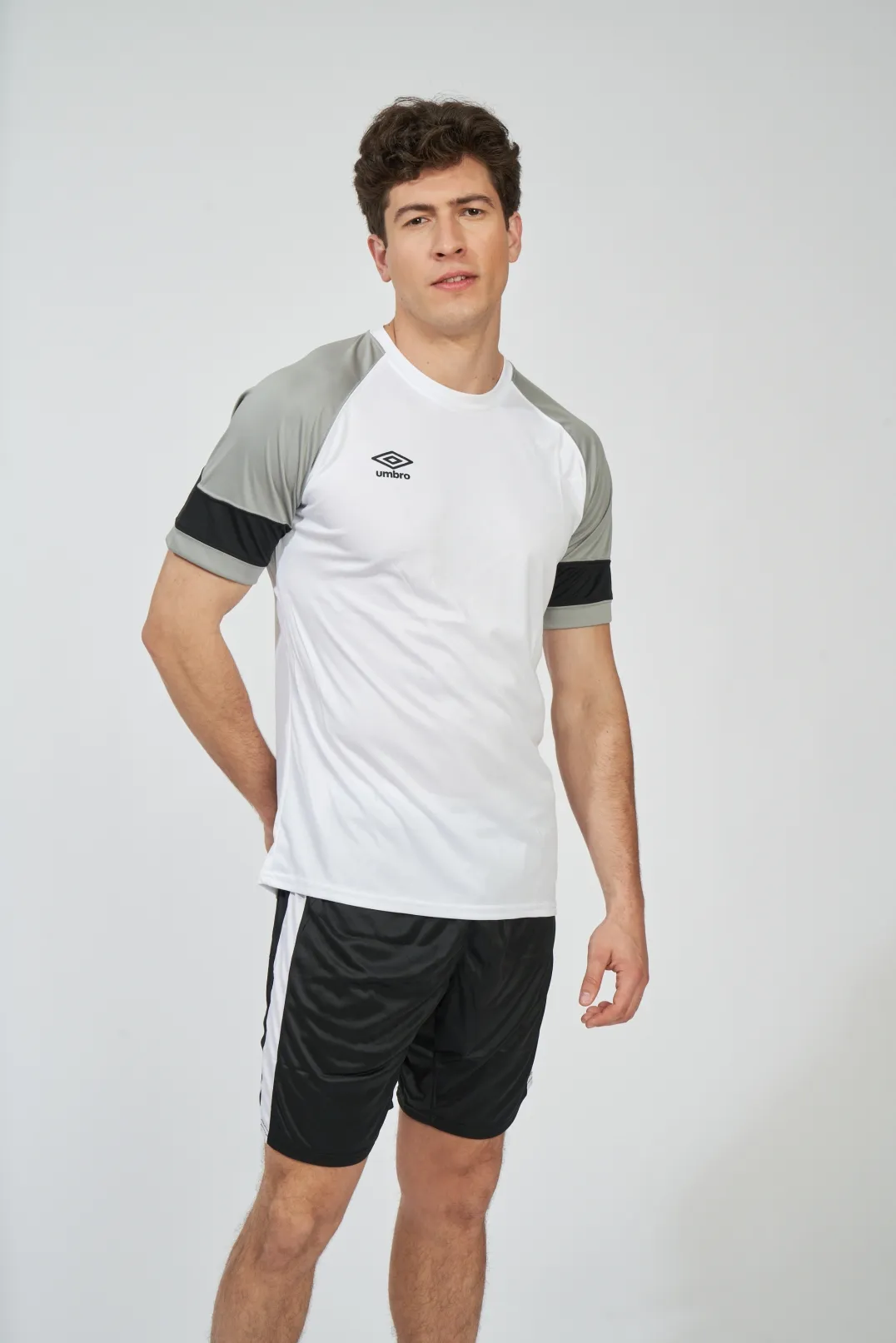 Camiseta Umbro Lukenga White / Grey / Black