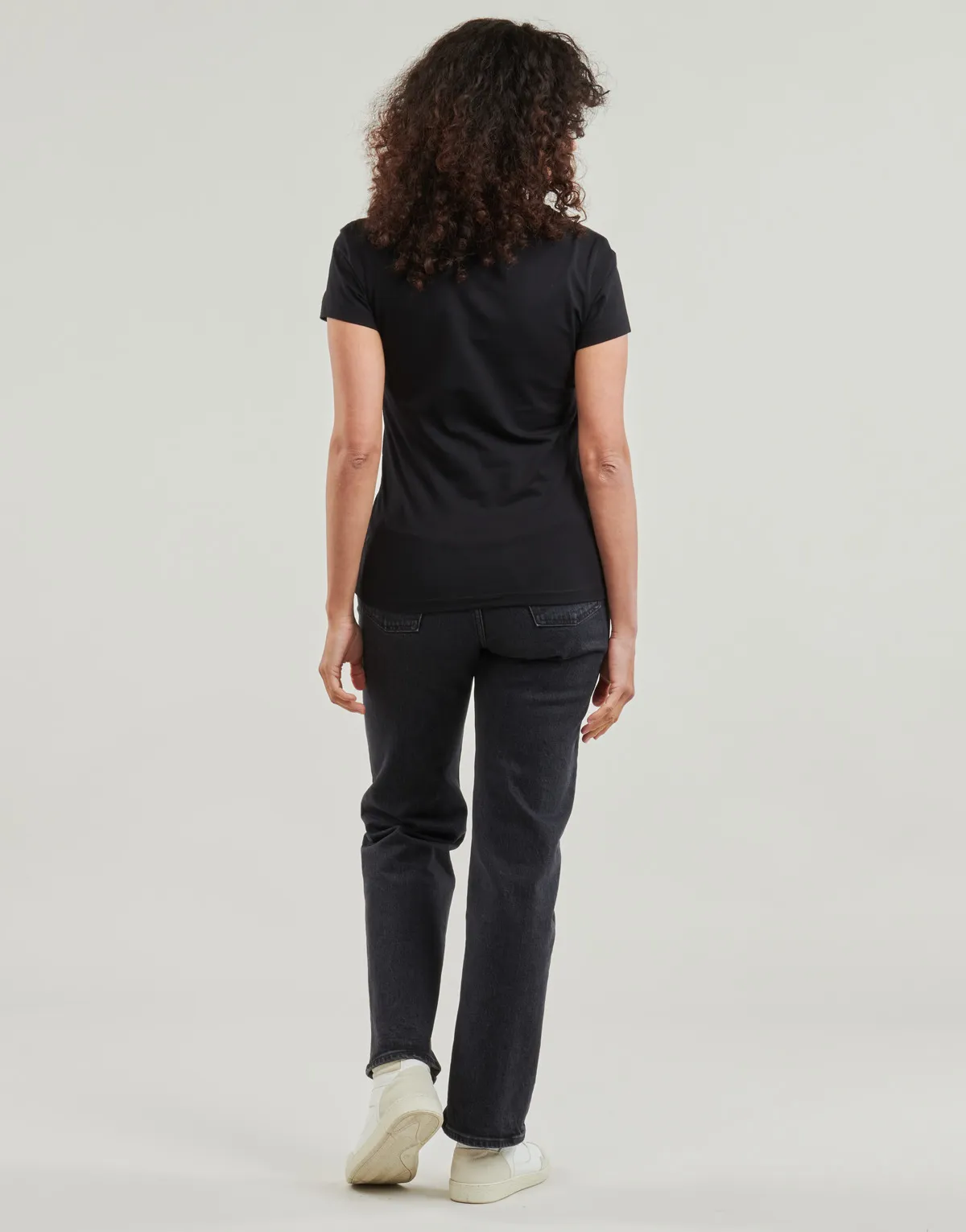 CK EMBROIDERY STRETCH VNECK