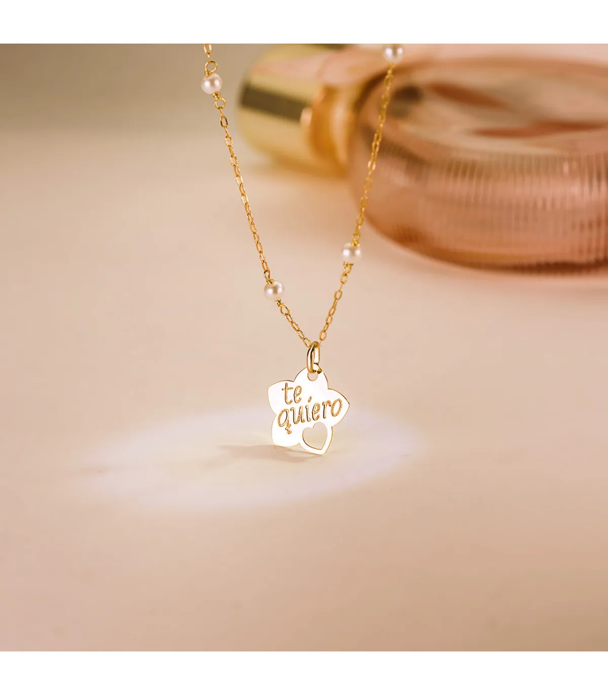 Colgante Flor San Valentín Oro 18K