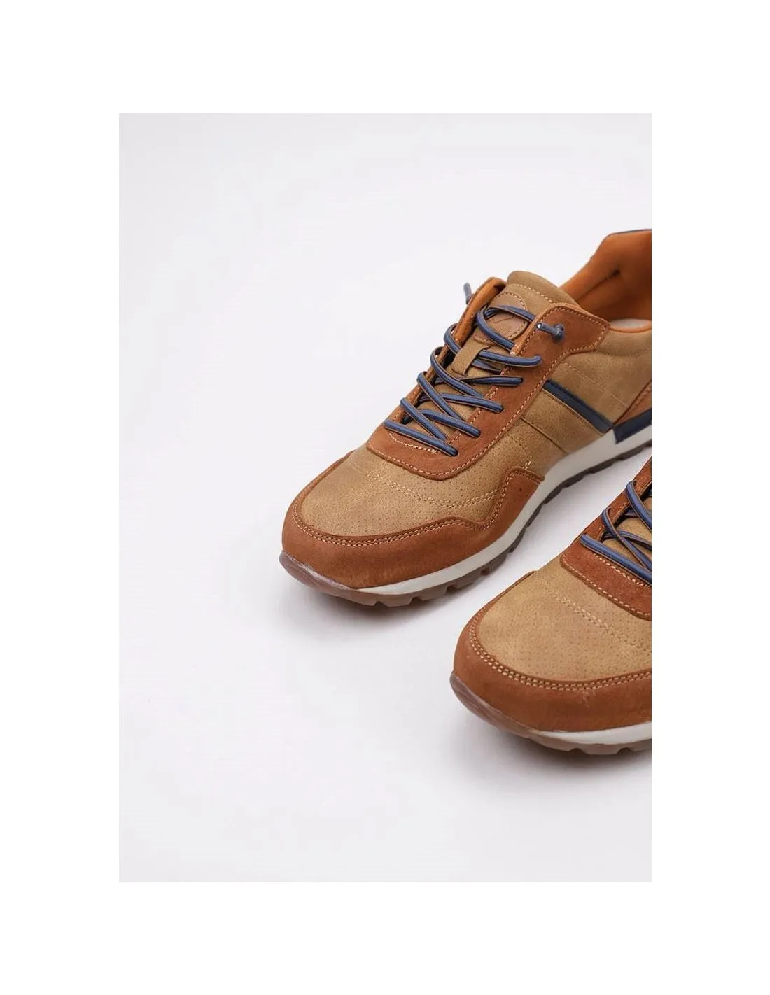 DEPORTIVO DE HOMBRE KANGAROOS 357 CUERO
