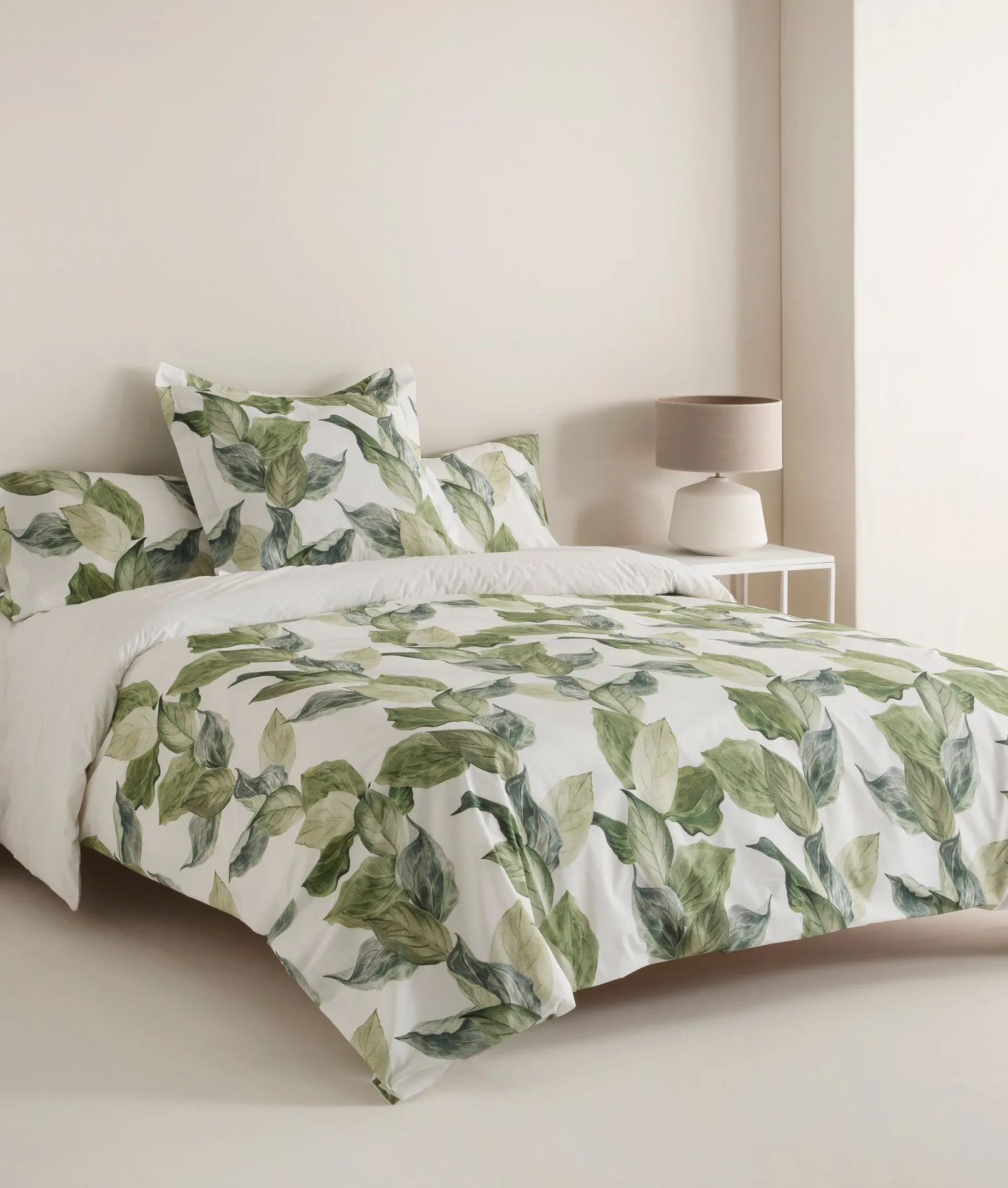 FUNDA NóRDICA REVERSIBLE PERCAL 200H CAMA 150  HOJAS GRANDES