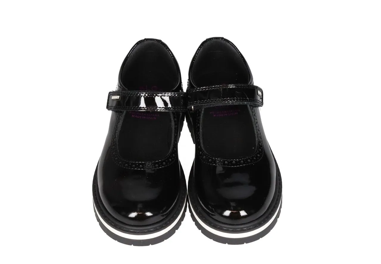 Mercedes Velcro Charol Negro Piso Filo Blanco