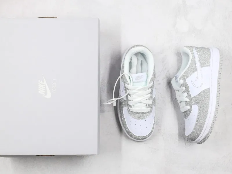 Nike Air Force 1 Low Modelo 114M