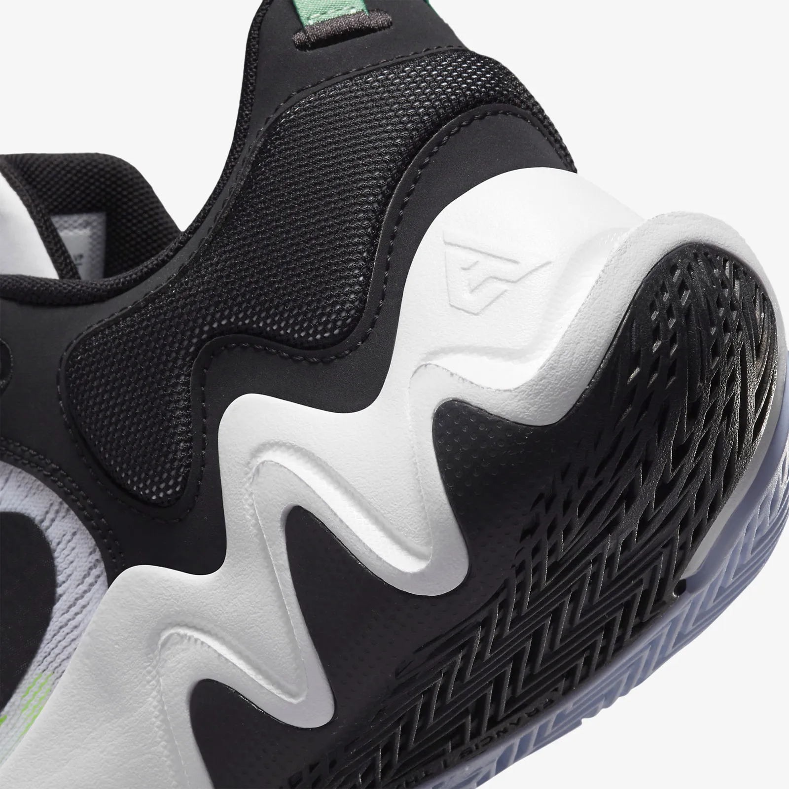 Nike Giannis Immortality 2 