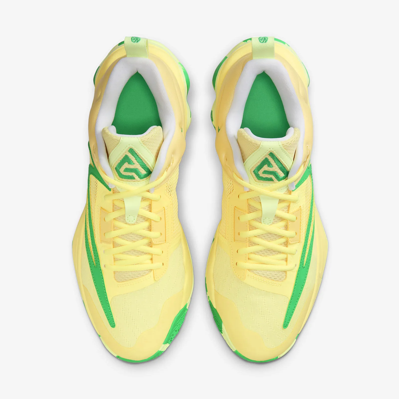 Nike Giannis Immortality 3 