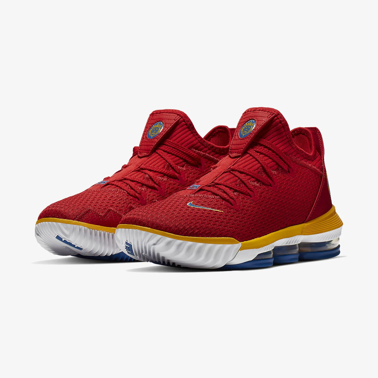 Nike LeBron XVI Low 