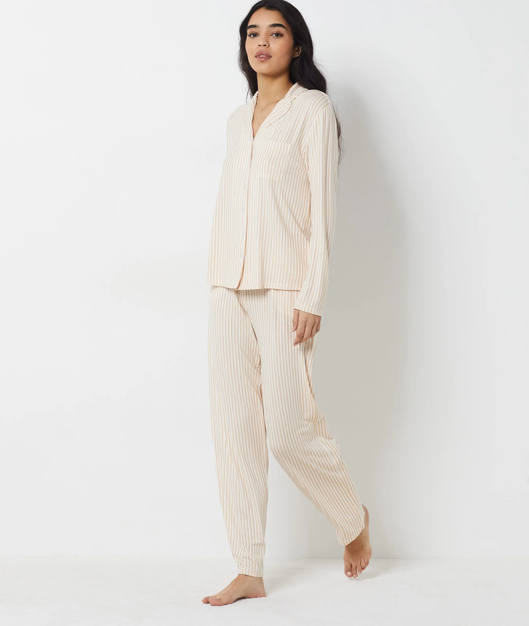 PANTALóN PIJAMA ESTAMPADO DE RAYAS HEIDE BEIGE  ETAM