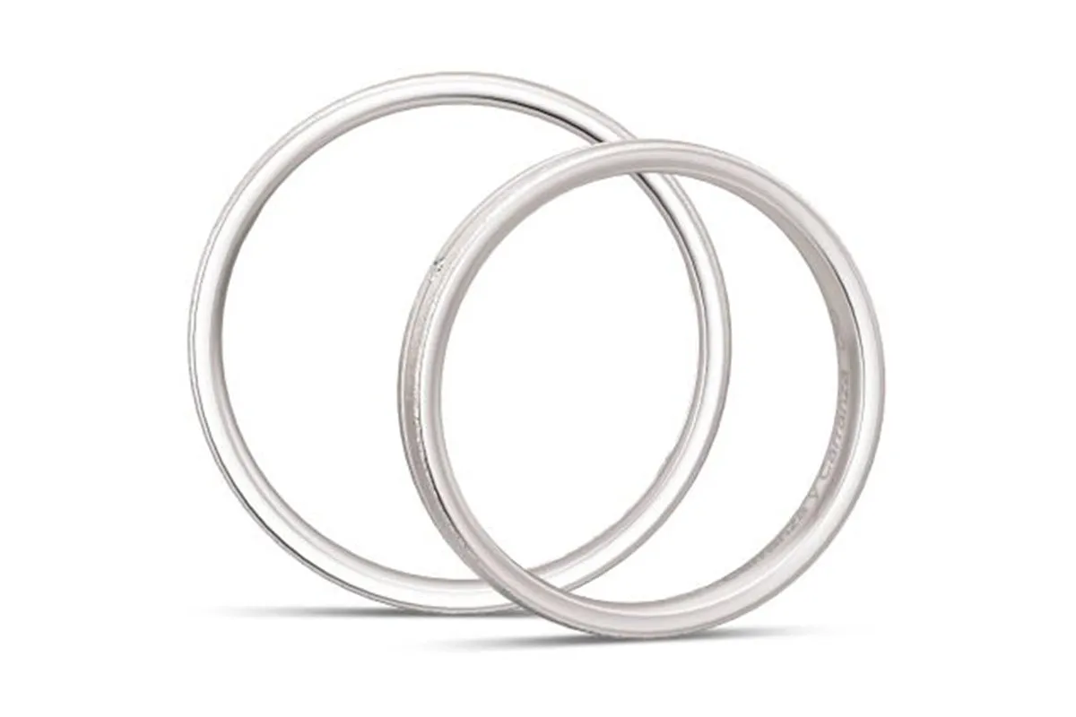 PAR DE ARGOLLAS DE MATRIMONIO  