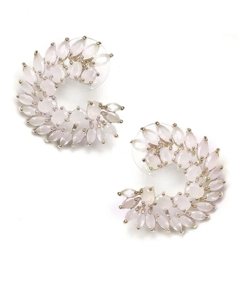 PENDIENTES PEQUEÑOS BLANCOS DISEÑO ABANICO PARA BODAS