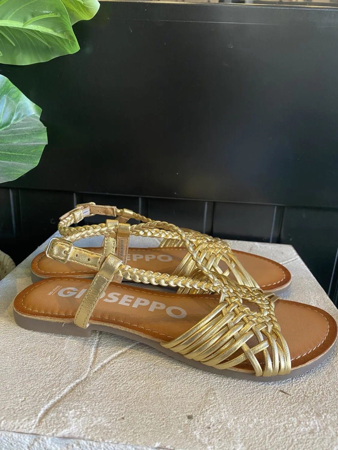 Sandalia Gioseppo Aidone 71745 Oro