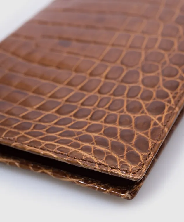 Vaccari Brown purse made of crocodile skin